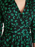 Džersejové šaty s potlačou v zavinovacom vzhľade Ashley Brooke, čierno-zelené