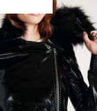 Kožená lakovaná bunda + 2 kožušiny, čierna